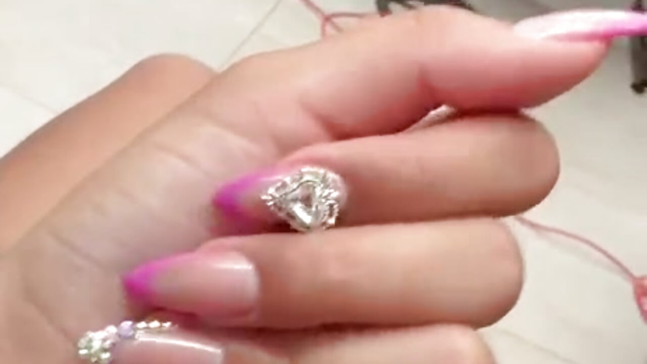 The nails on my beautiful hands - clip cu ShakeShake2 model videochat