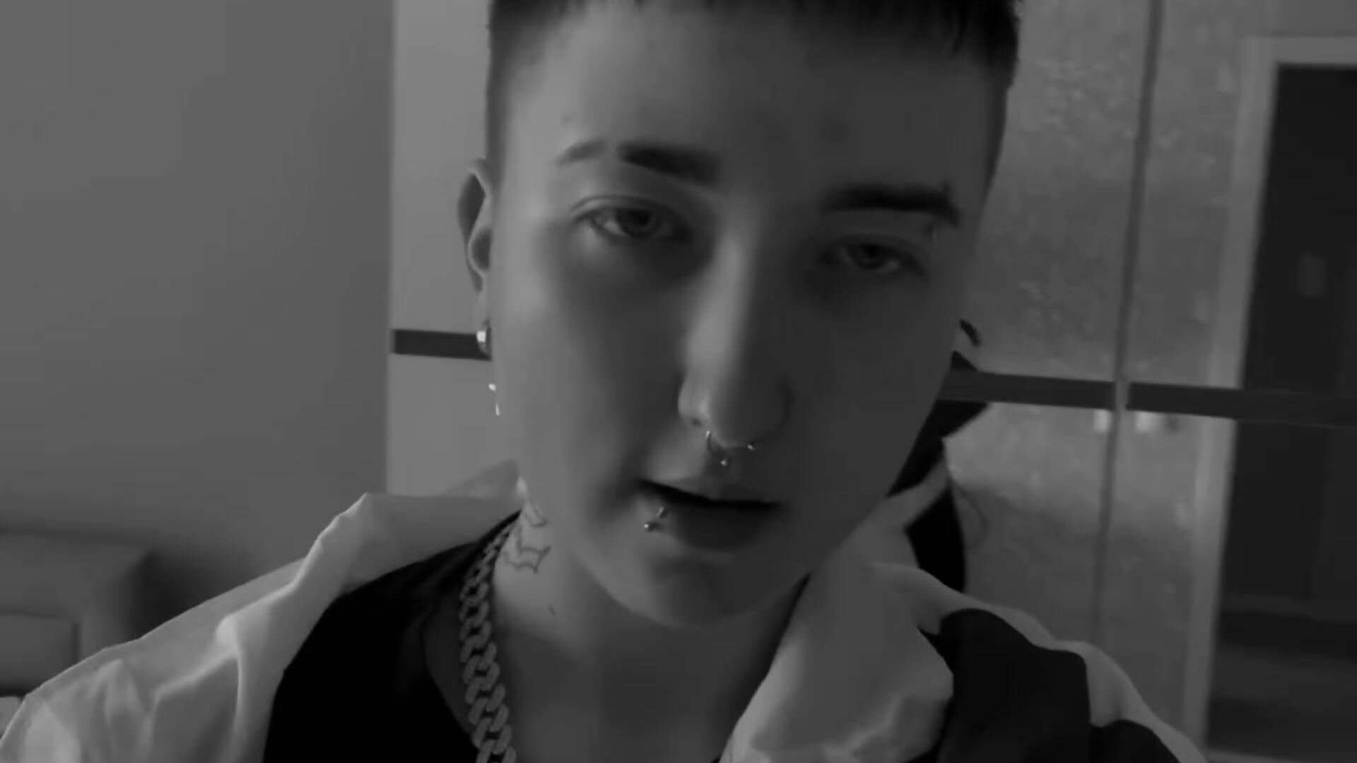 gorgeous - video by JeamDiamond cam model