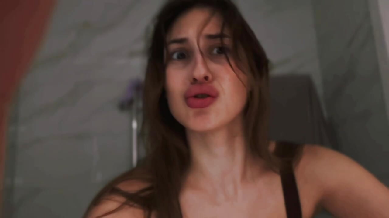 On your own wave - video di Miarielle modella di cam