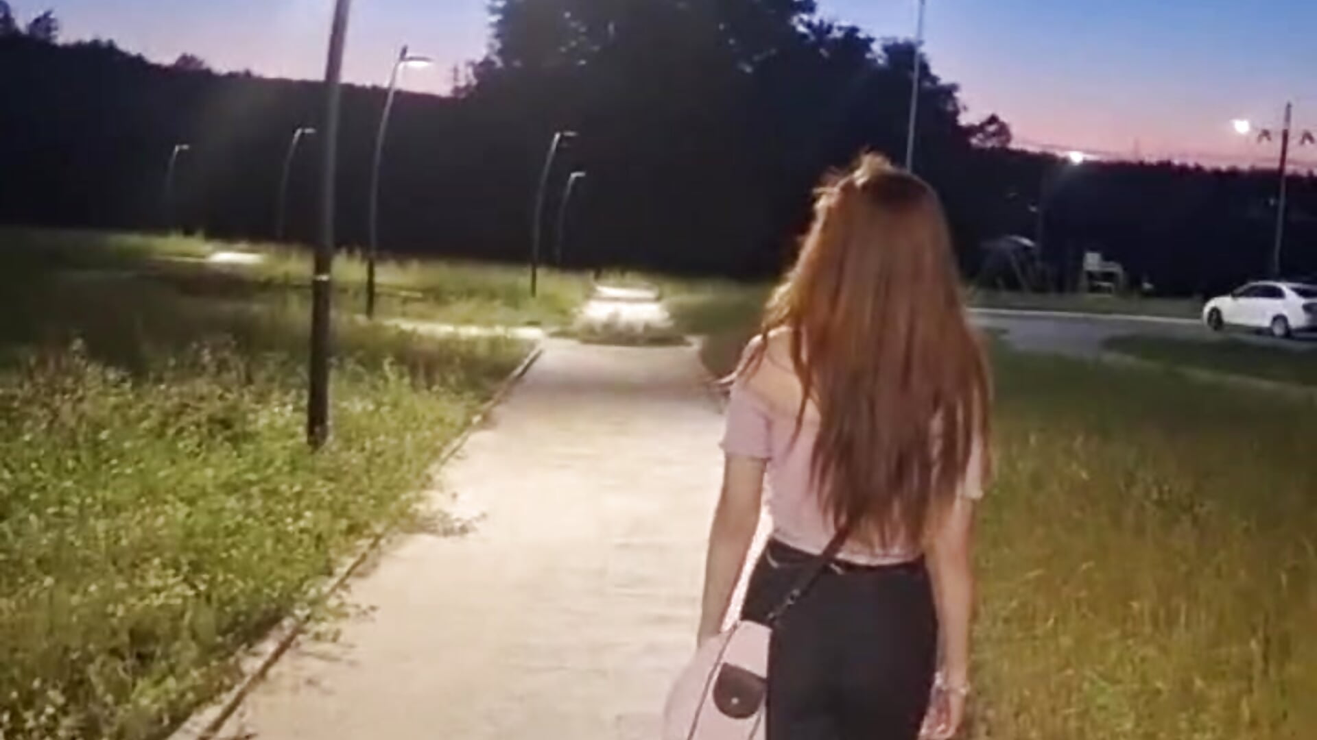 walking - video by DarylSchriver cam model