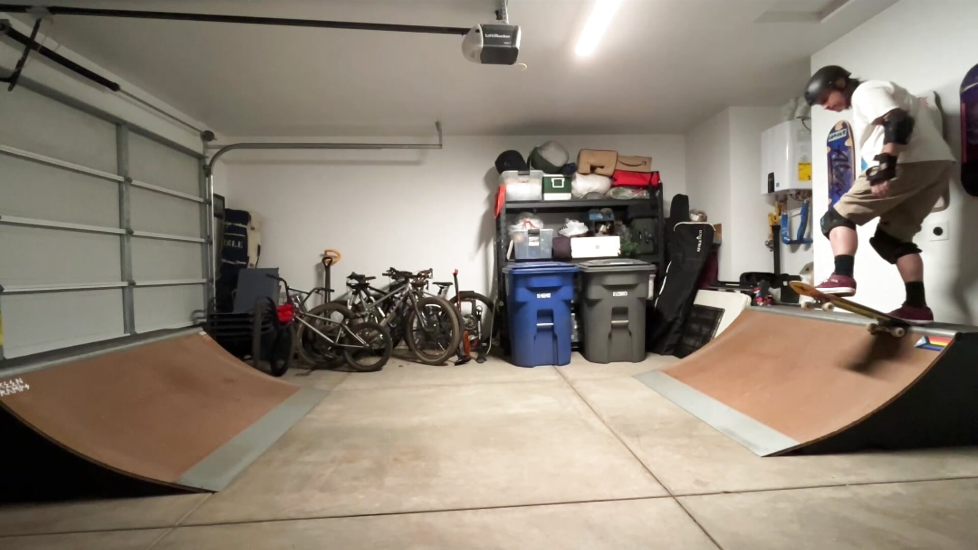 Heaven is a half-pipe - video van ProperAtmosphere93 cam-model