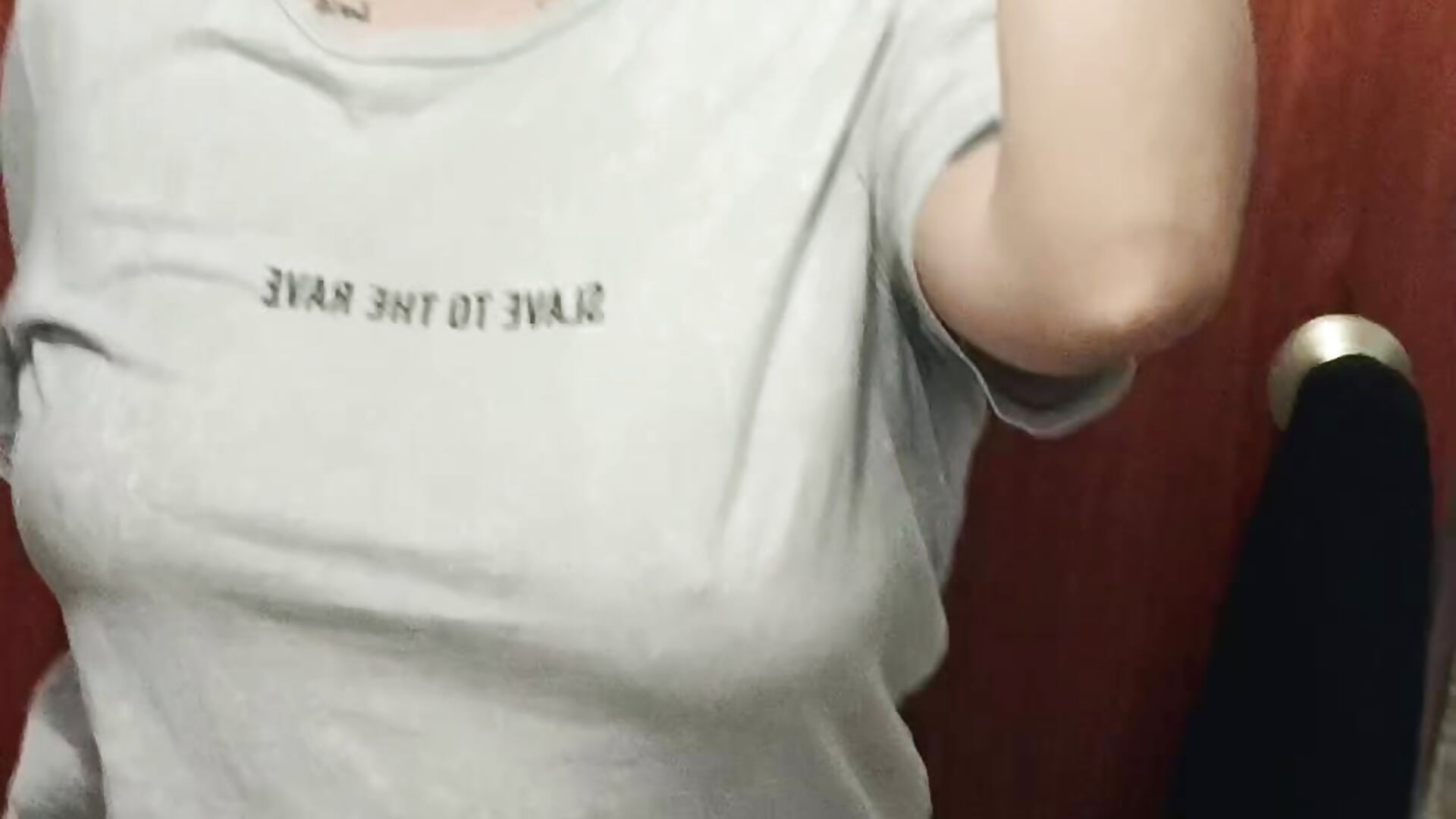 A descansar 🥱 💤 - video di Ale_le modella di cam