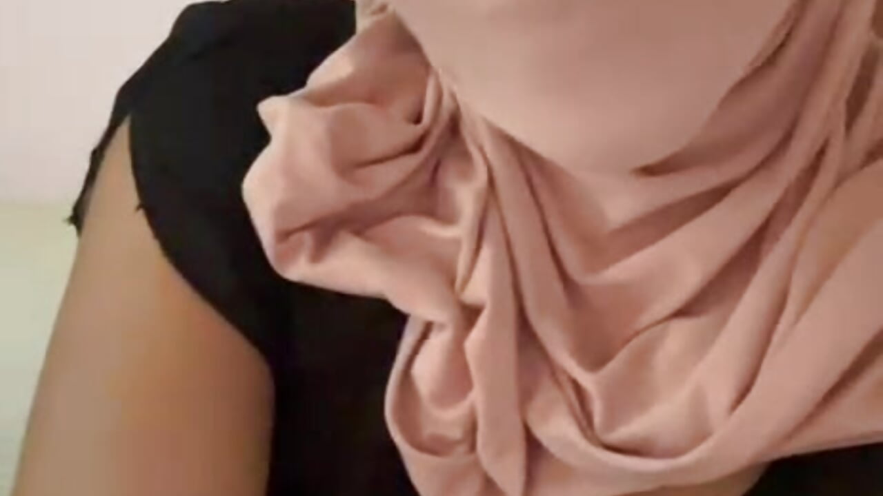 Sweet Welcome & Spicy Vibes 💋⚡✨ - video van Diliaaa1 cam-model