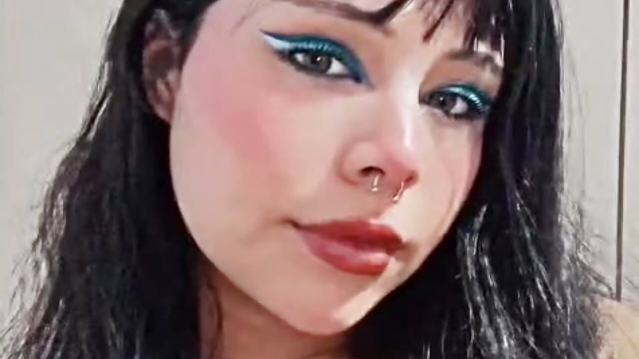 your new addiction 😈 - video by azulita09