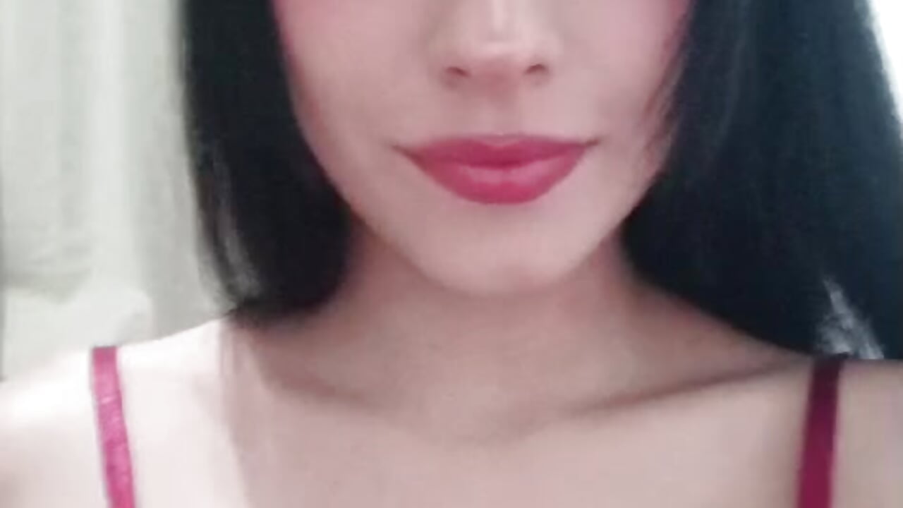 One kiss for U - video by cleoTaylor cam model