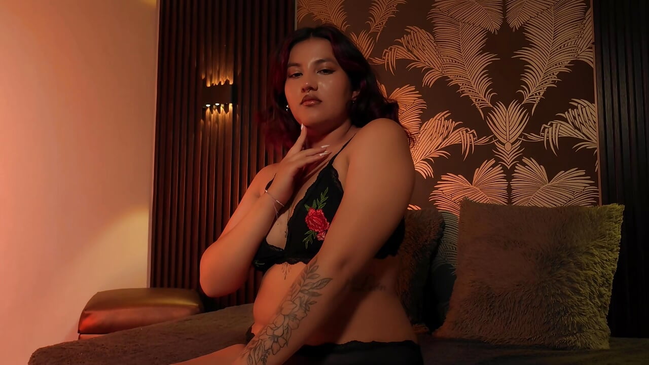 Sensual girl 💋 – video af Cherry_Dolls cam-model