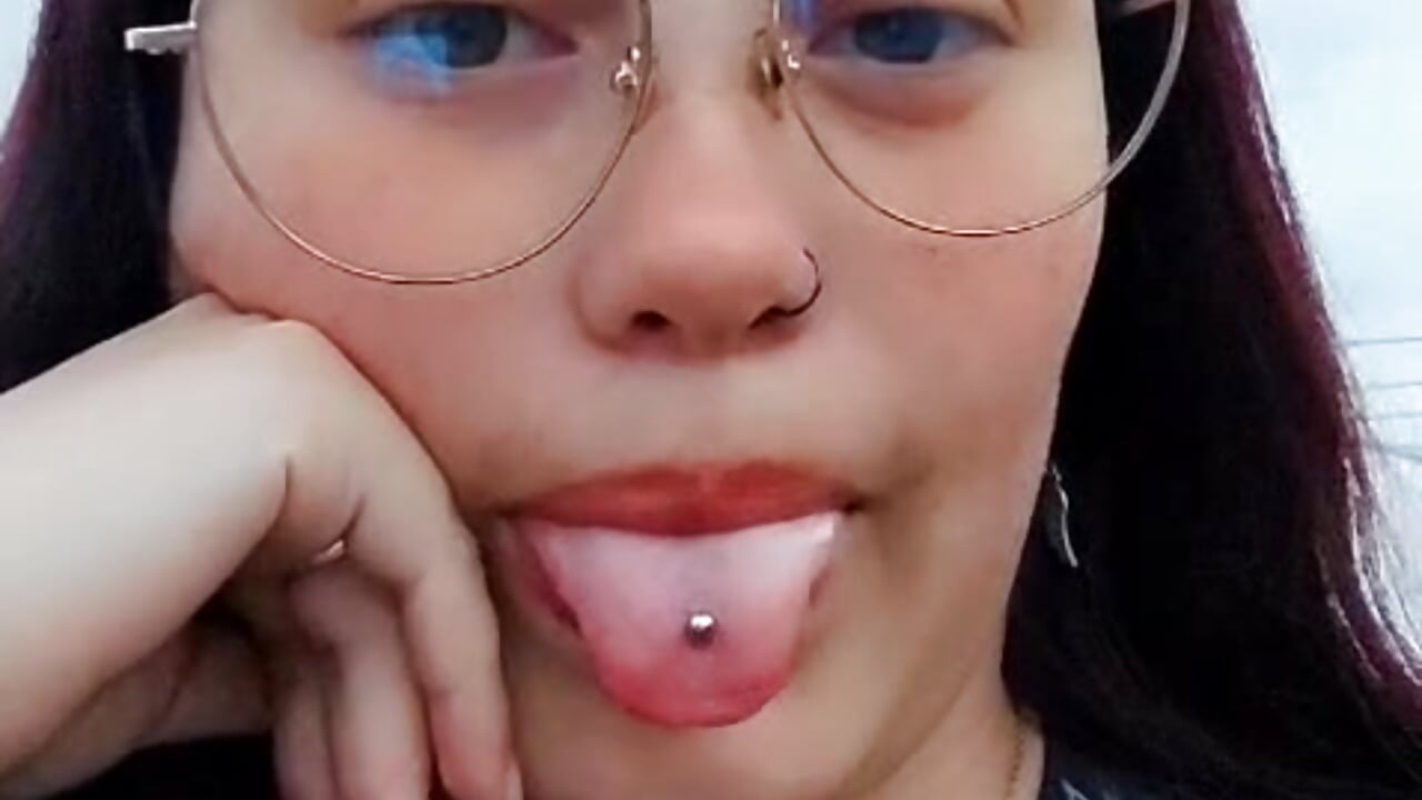 Hey love 😍 - video by Emma_St_ cam model