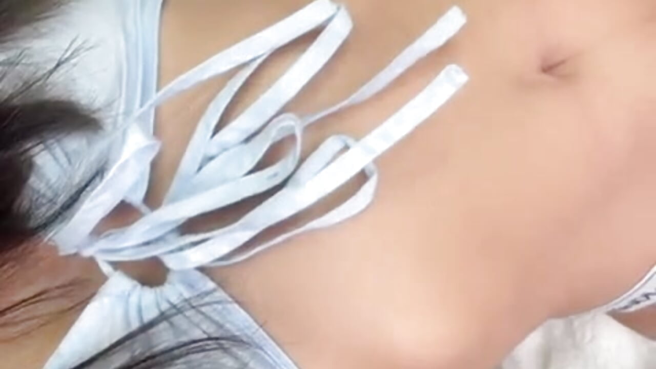🔞🍑 - video di Ahinoaa_ modella di cam