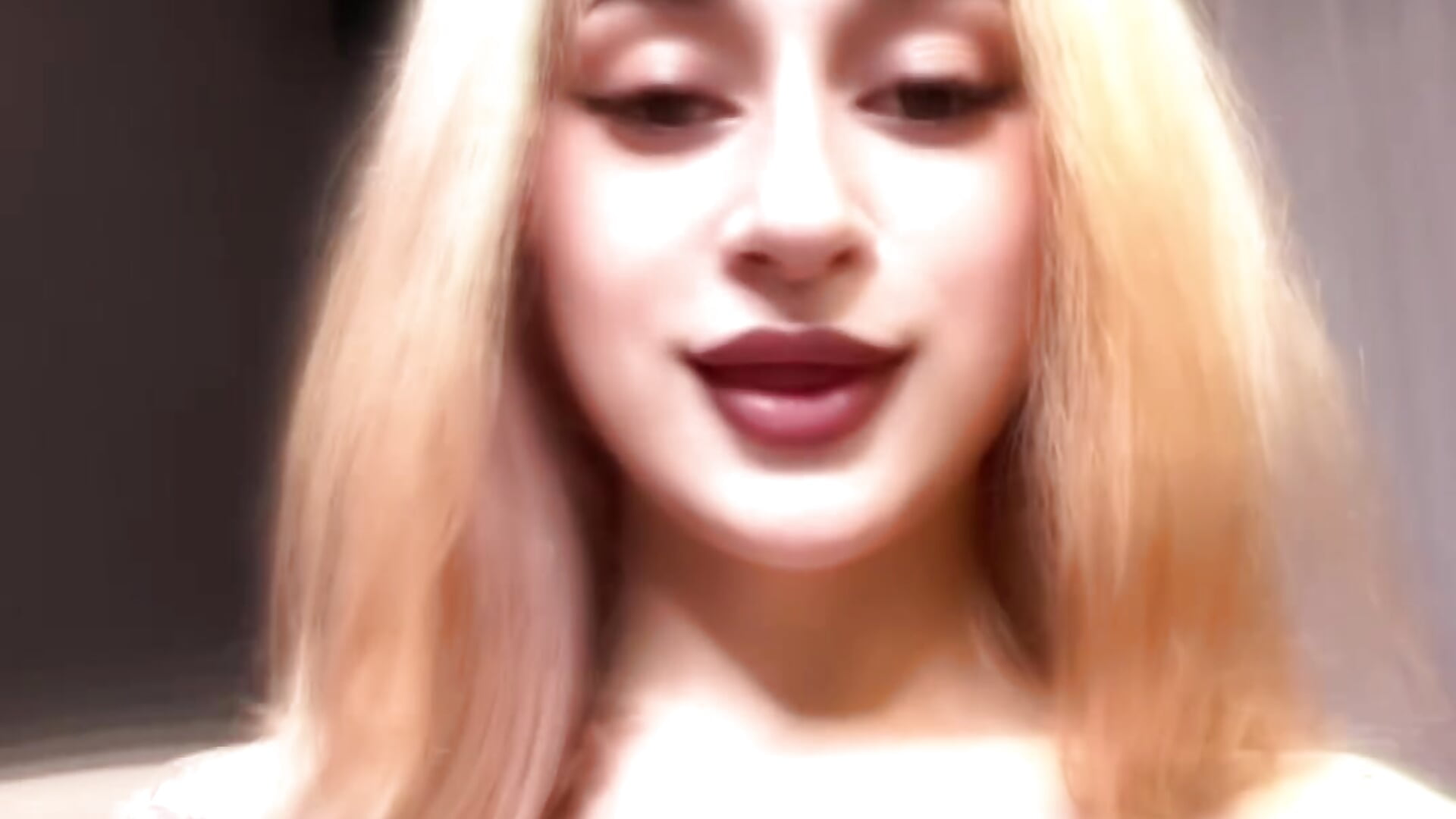 CatGirl is here for save u from boring night💋 - vídeo de la modelo de cam tinyvivy