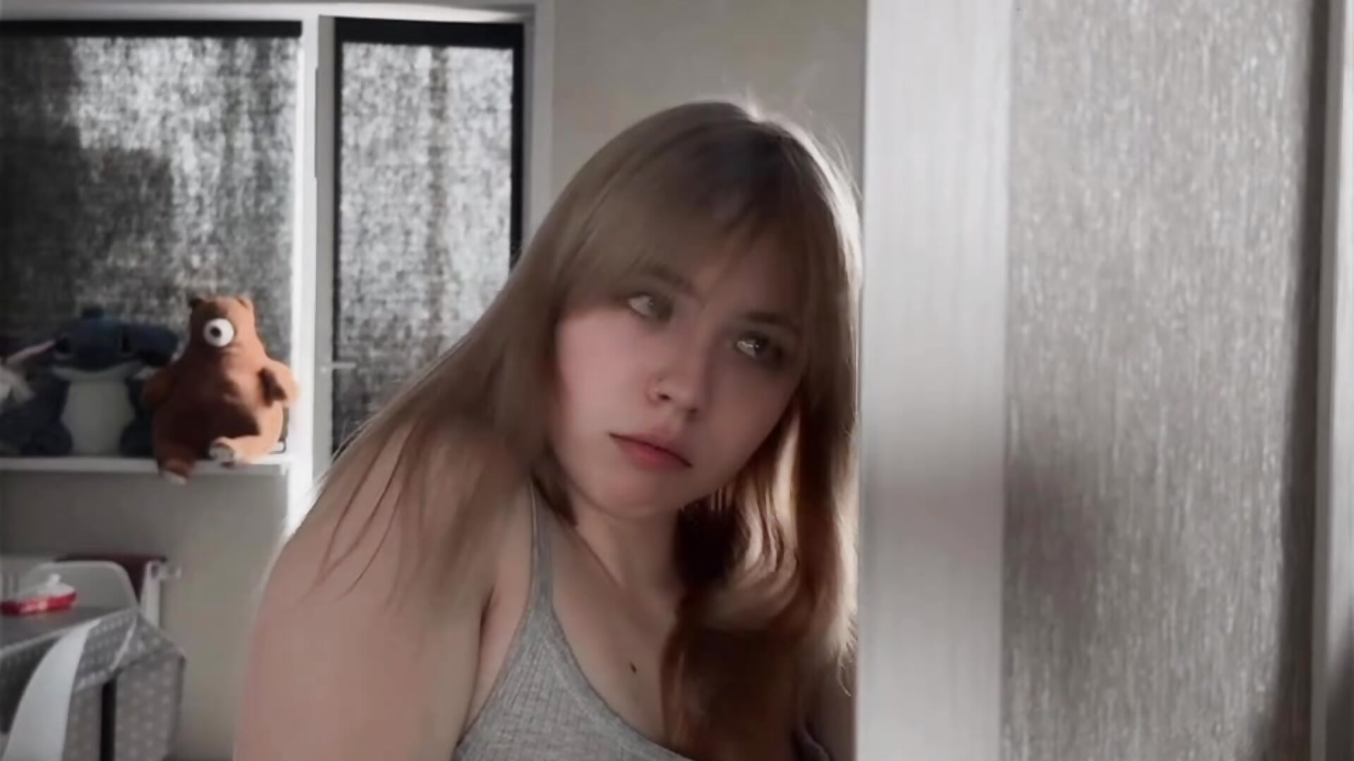 cutie – video modela na kameri woollfyy
