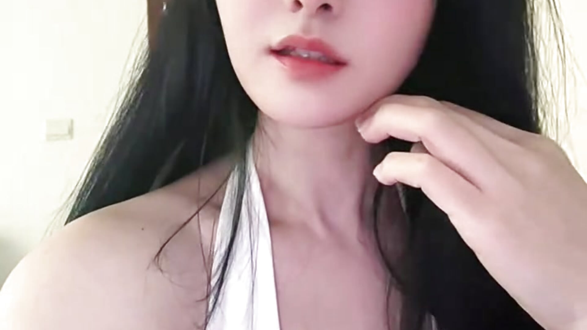 v2700fgi0000d4vtr57og65goq92v8hg - qianqian-053主播的视频