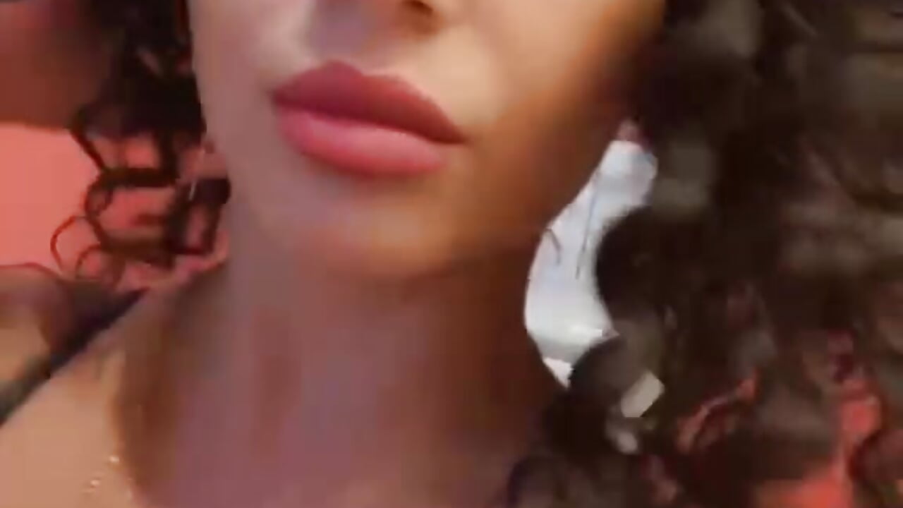 Hmm  sexi,💋💋💋－カメラキャストのCharlize29の動画