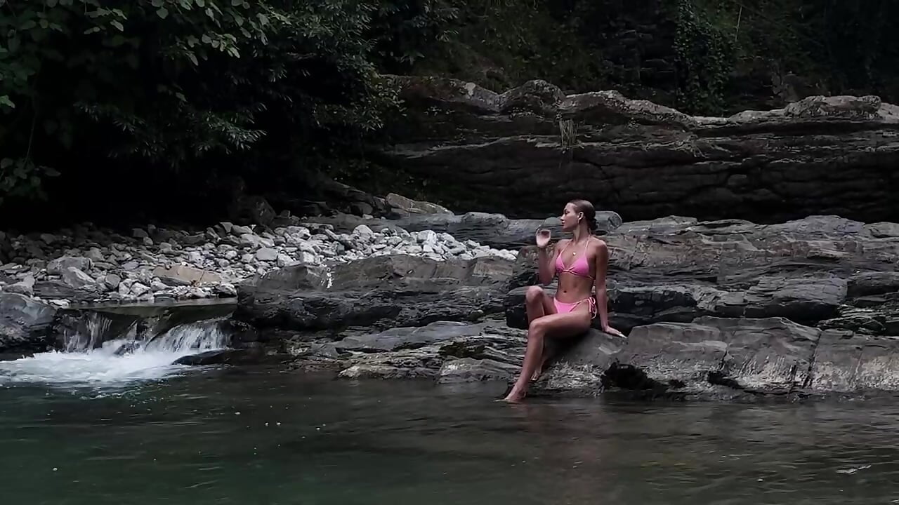 Vacation^^ - video Elise_Moon_ kameramallilta