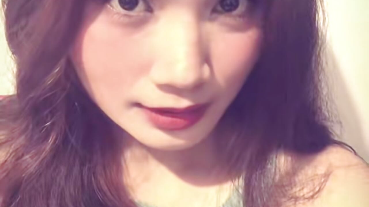 Thirsty? - 視頻由 cheekychixxxx 主播提供