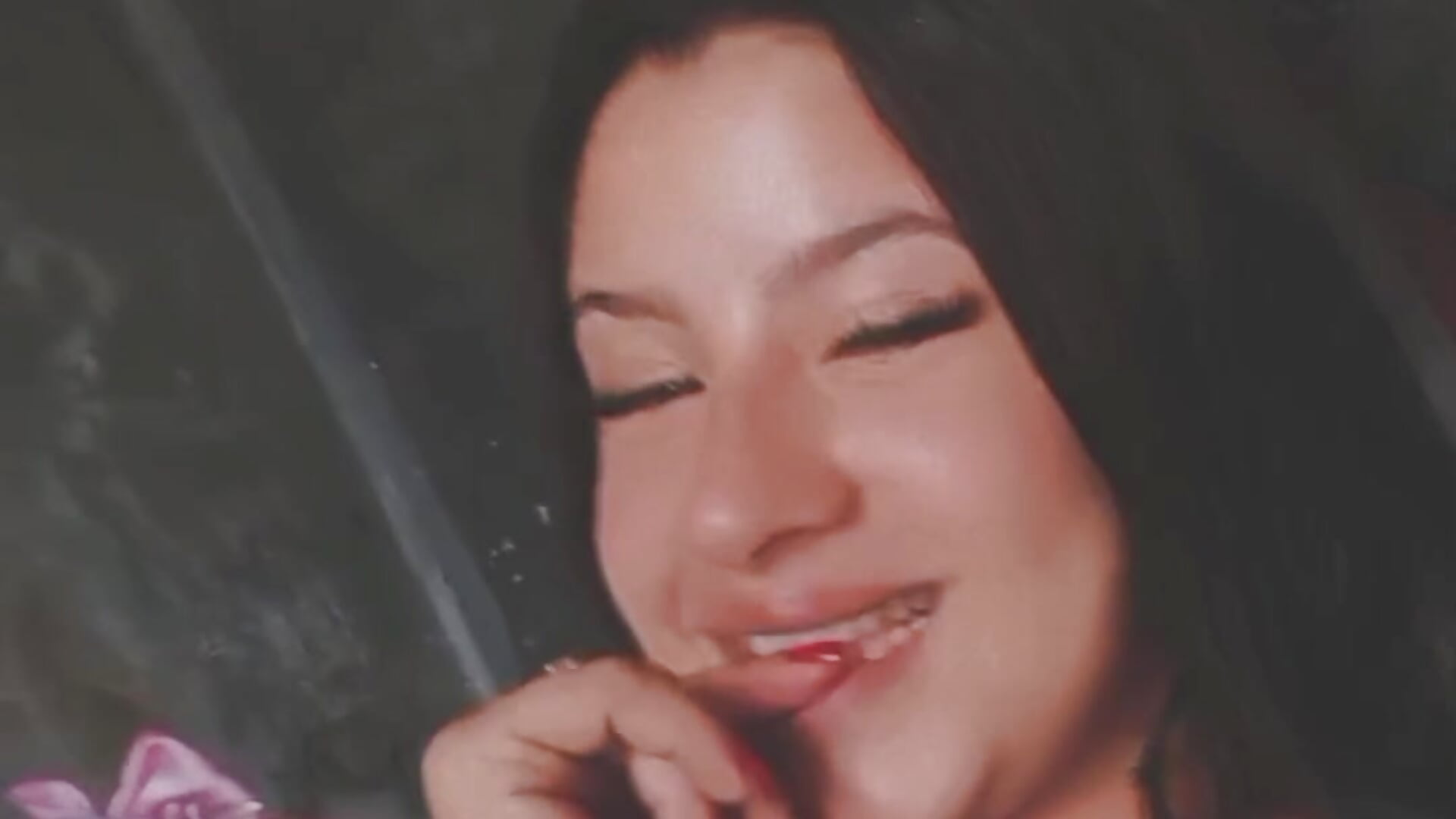 180369