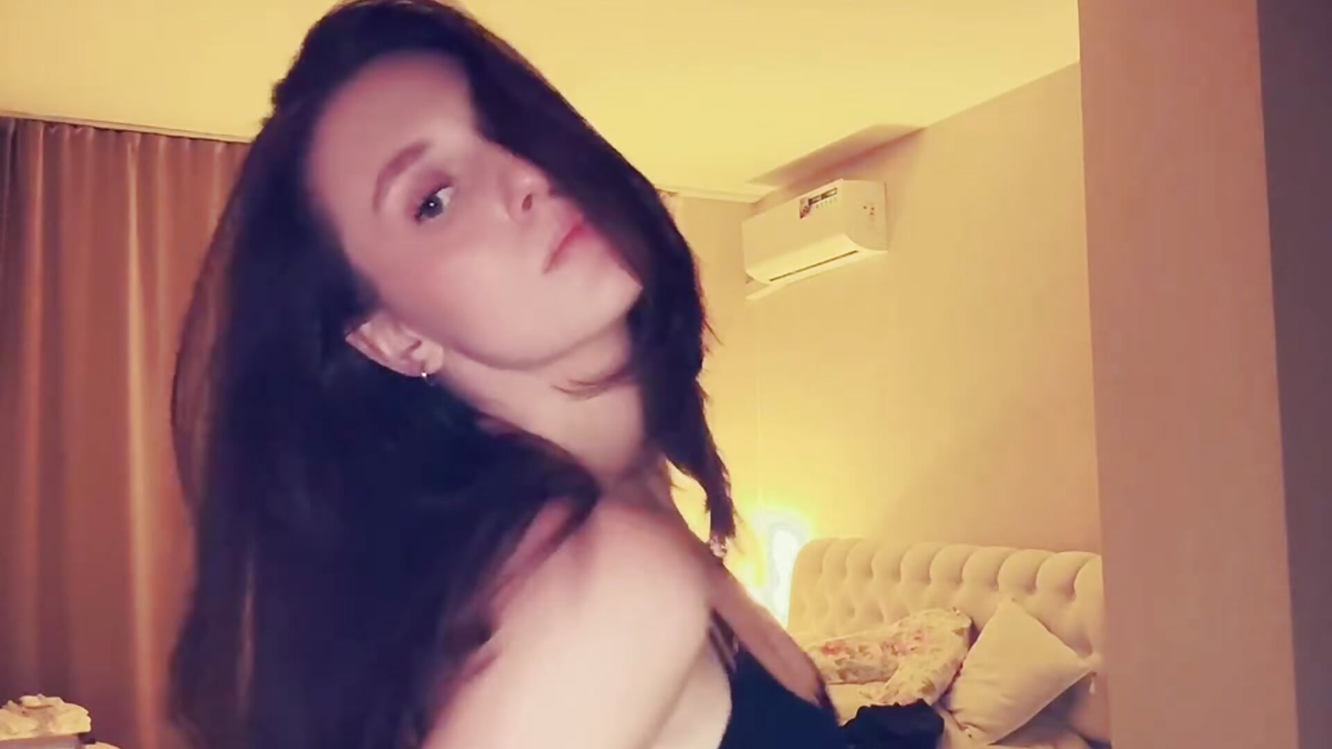 cutee dance - video van SabrinaMoretti cam-model