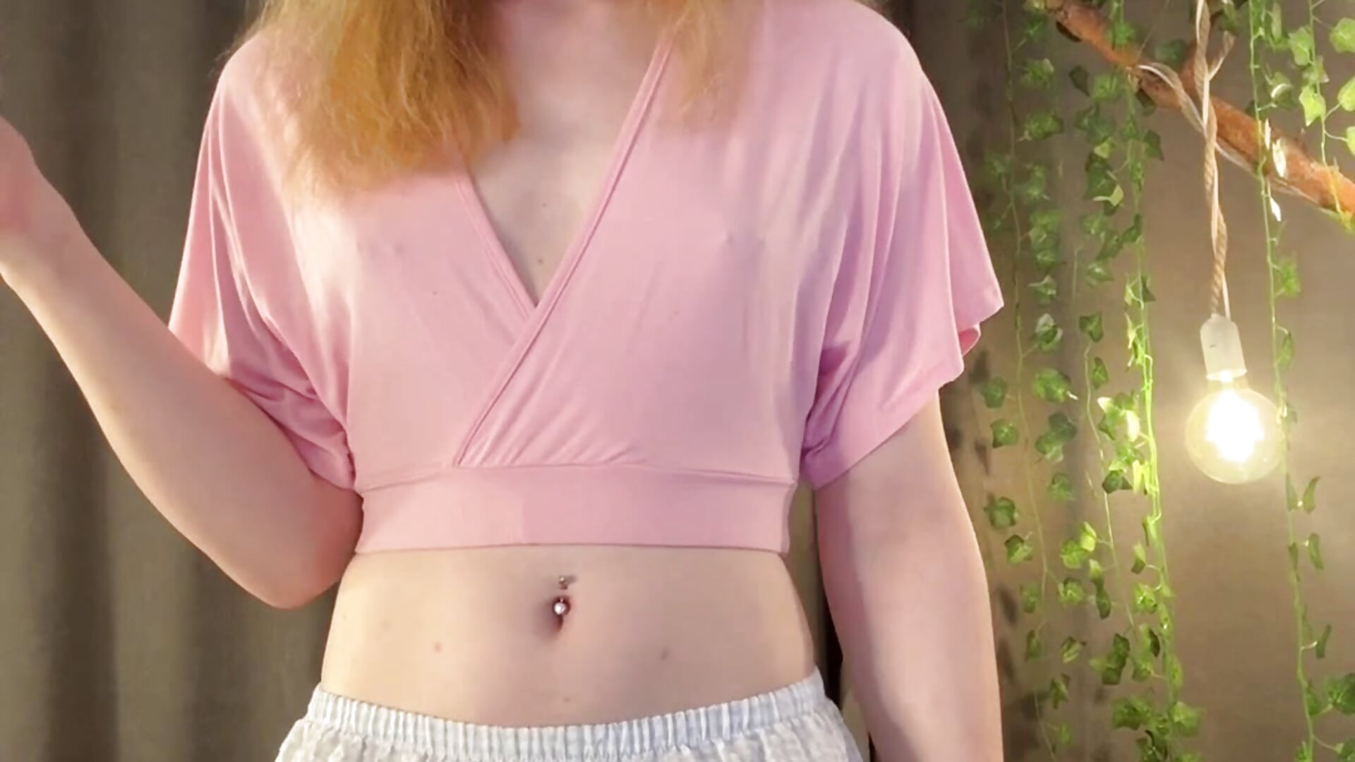 Welcome ♥ - video av SensualKiraa cam model