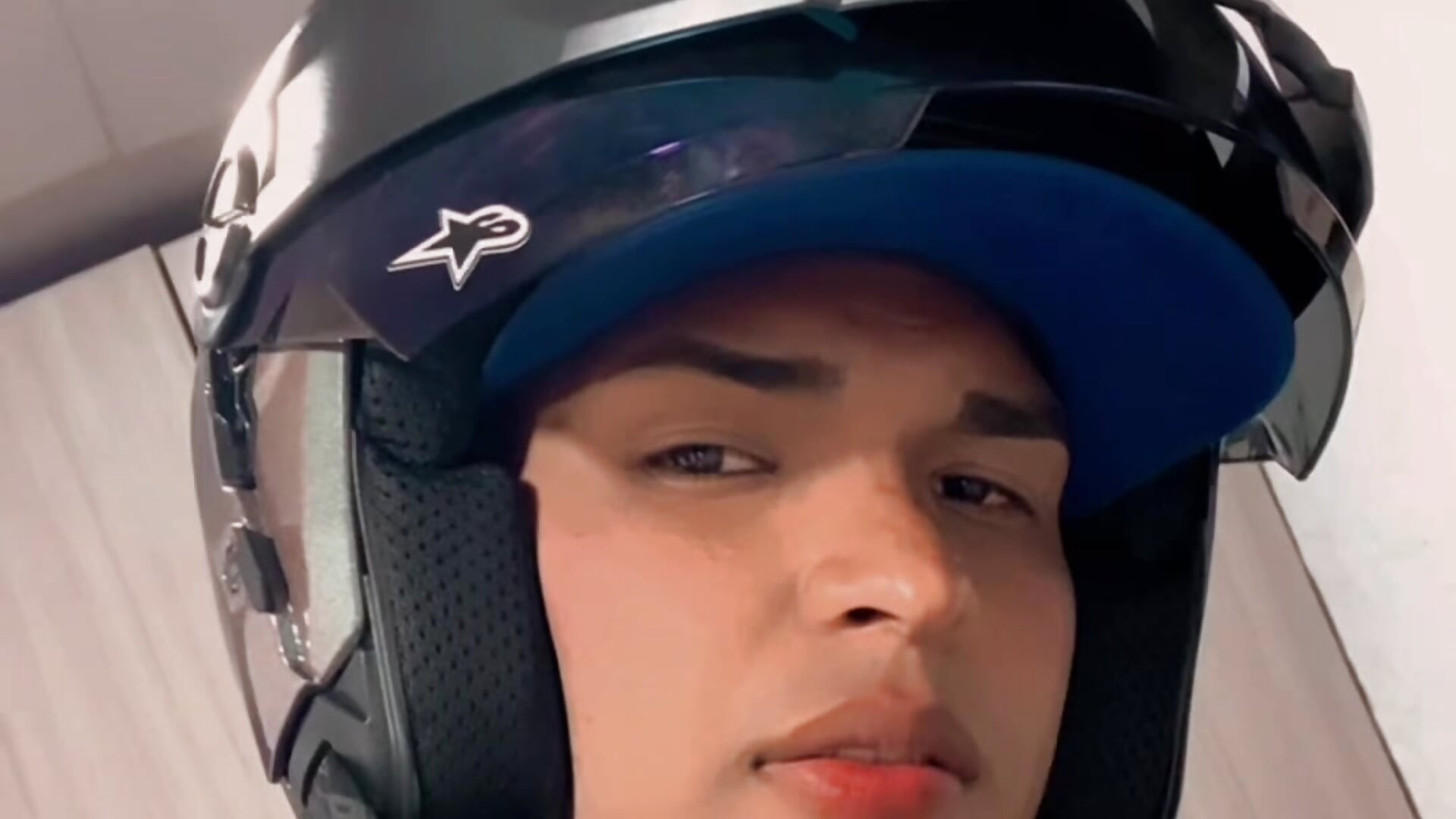 😽 - video av kevinhuv cam model