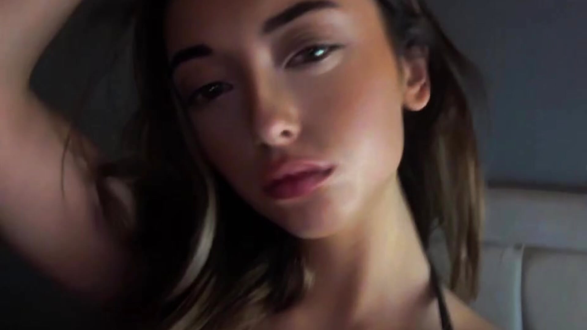👋🏻💗 - video by LILLEONNA_XOX