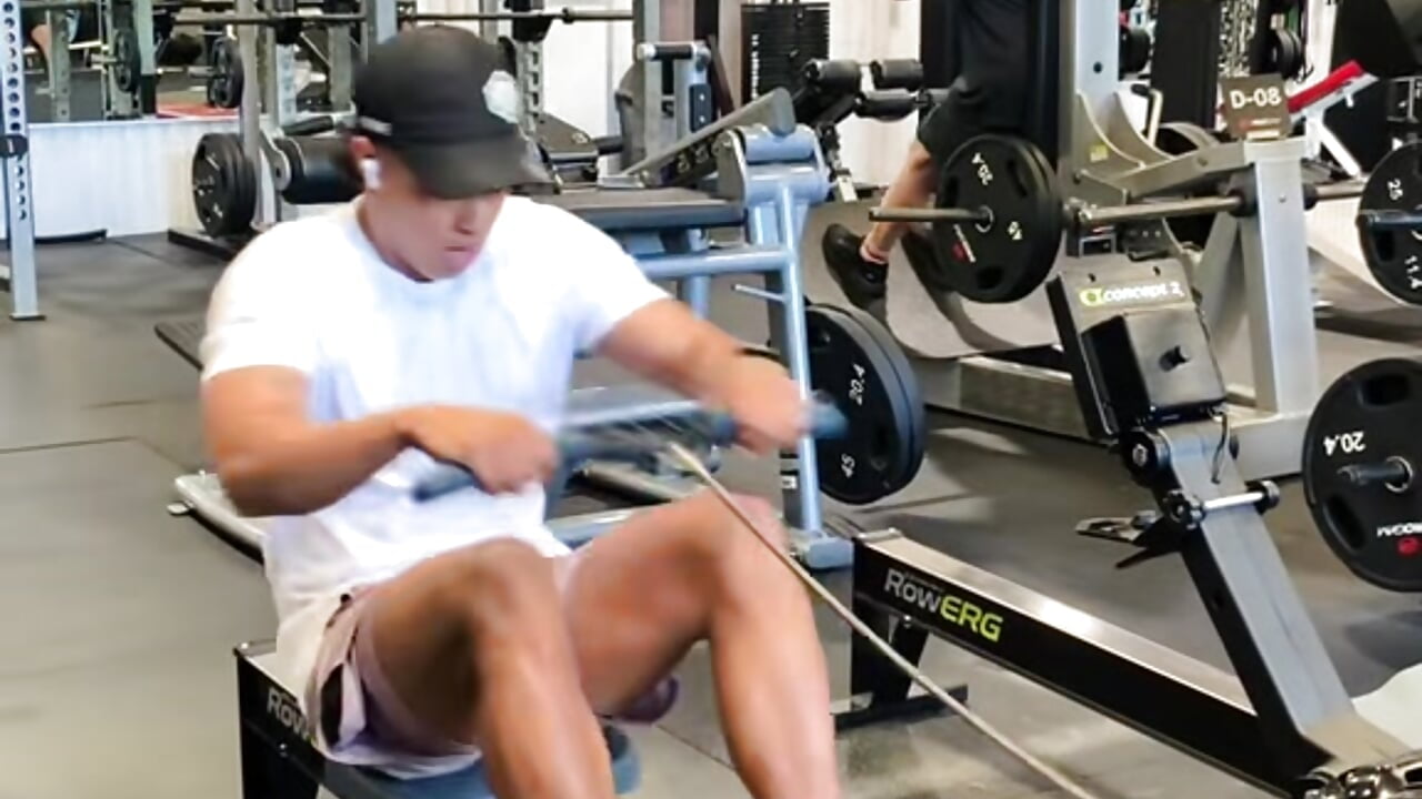 Gym💪🏽 - video by Likesuud_02 cam model