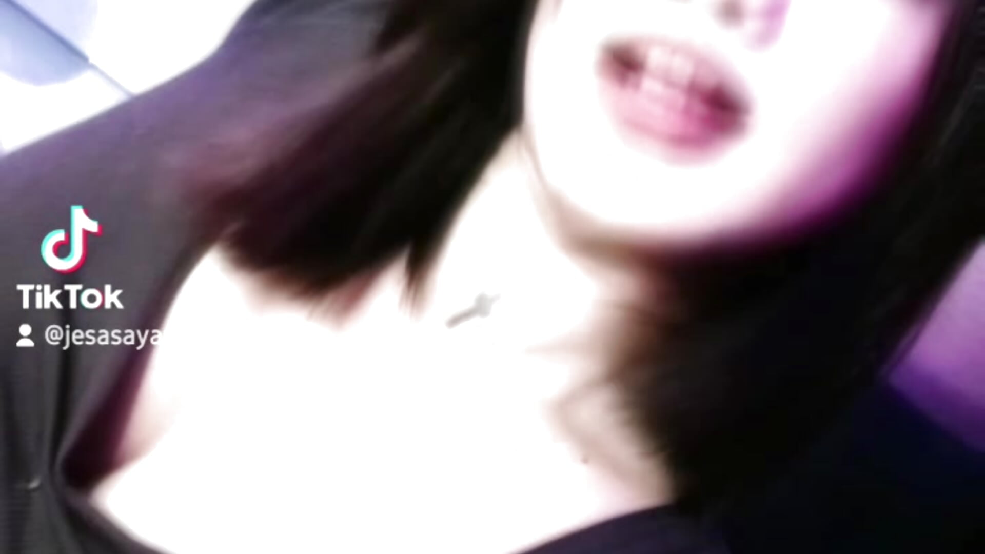 2024-03-04-000501918 - video by Ur_WifeyMarie cam model