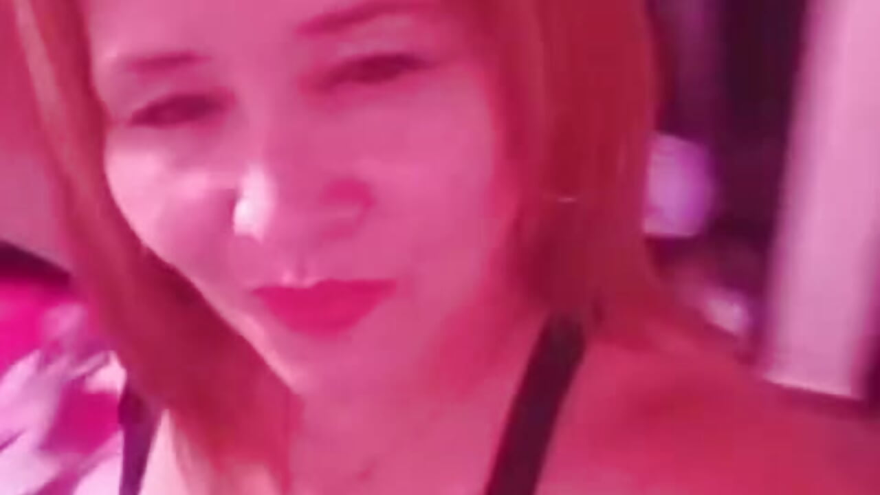 WhatsApp Video 2026-07-29 at 7,05,19 PM - video di Gaby_Parkert modella di cam