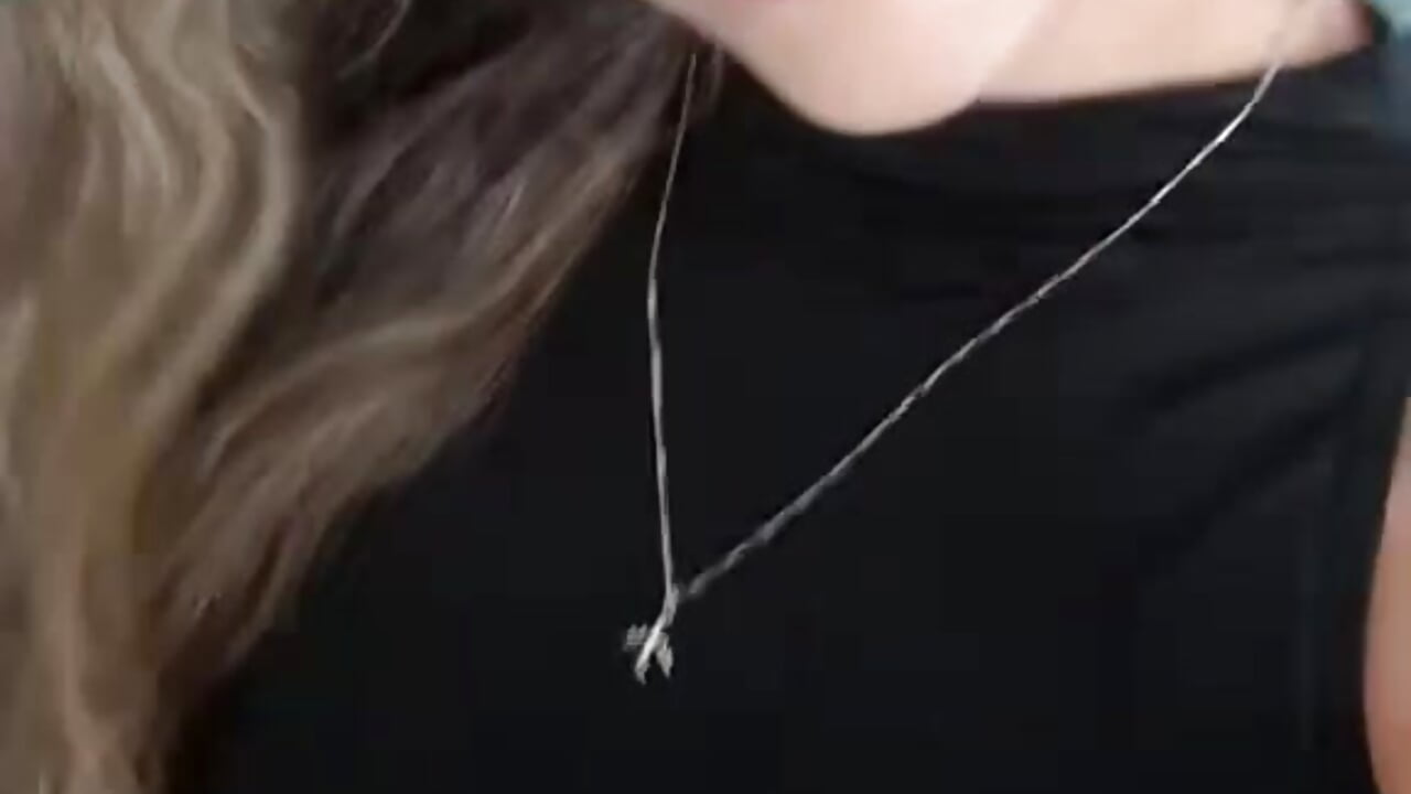 hi - video by annie_princess_18