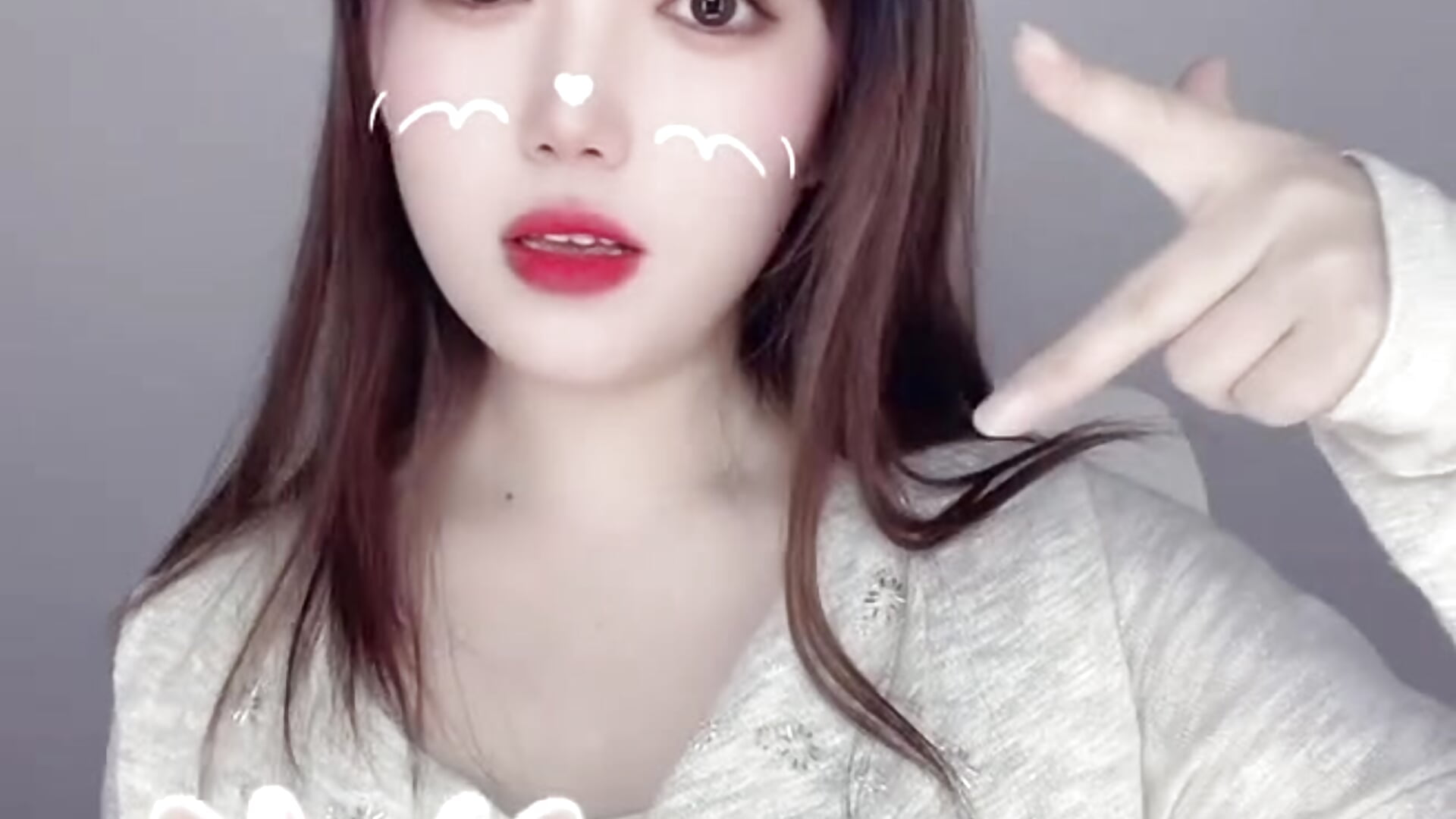 跳跳 - video by GuoGuoya cam model