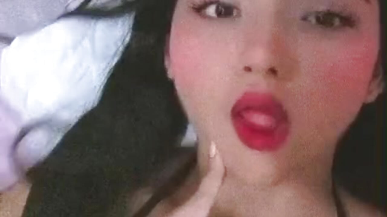 profile-intro-video-1785440545 – video modela na kameri Hot_Couples_Party1