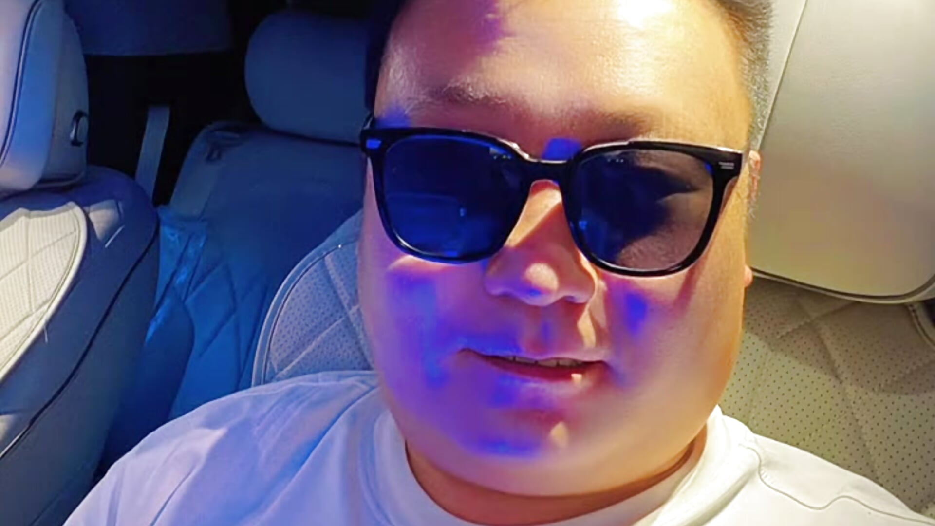 车模的自己 - clip cu mojing5188 model videochat