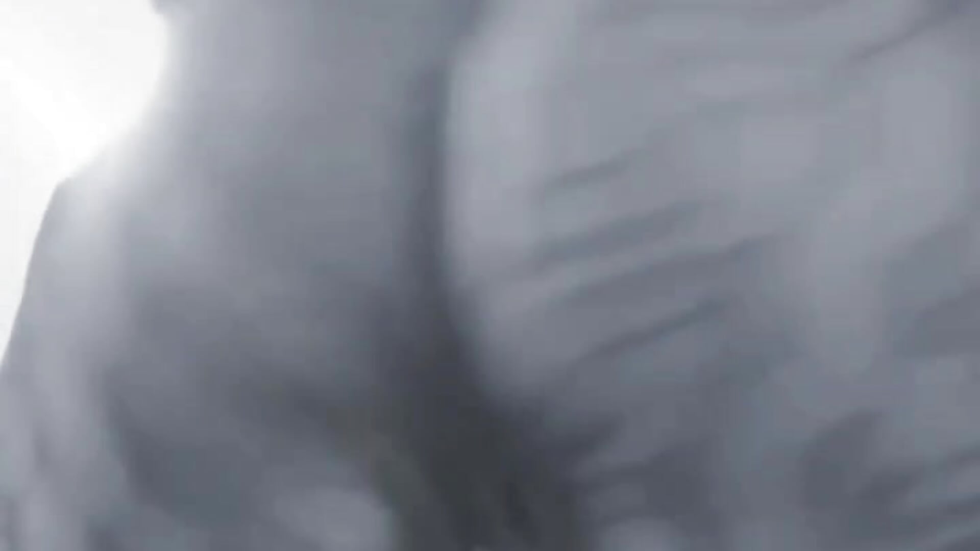 190409 - video di stacygoldx modella di cam