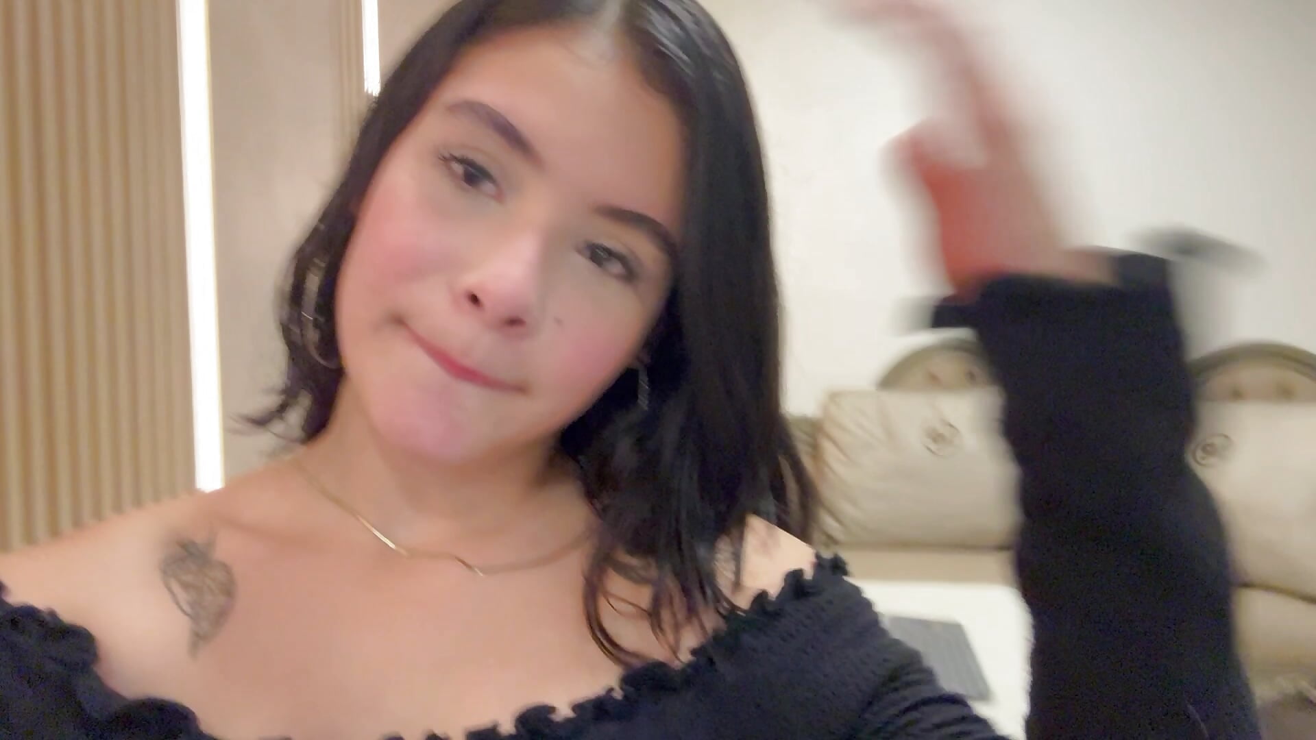 Me presentation❤️ - video by darlin_chase_