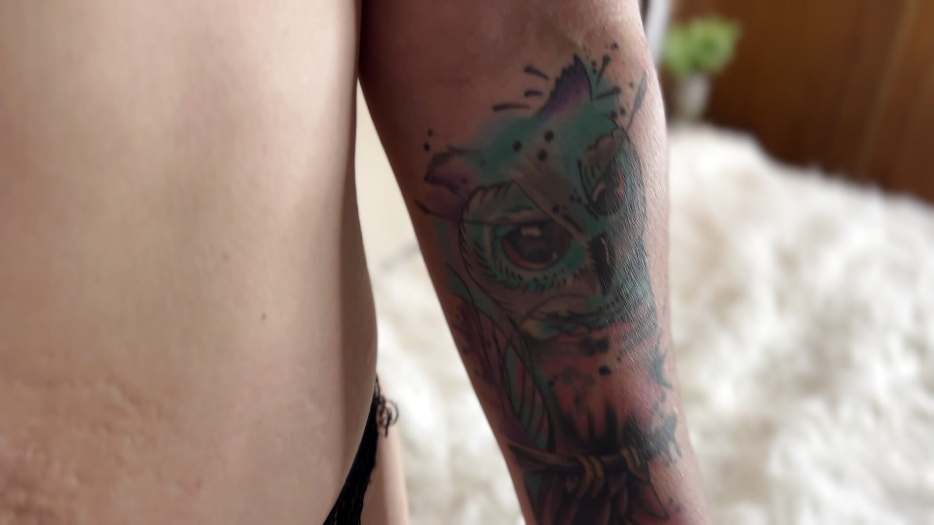TATTO - video by EvelynBlow cam model