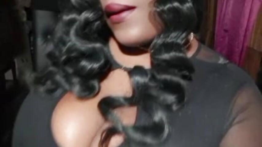 profile-intro-video-1785819230 – video af stormy_queenn cam-model
