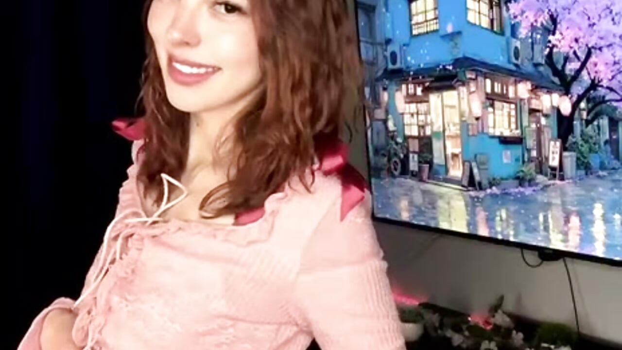 Tenderness in every movement🥰 - βίντεο μοντέλου PollyHiller1