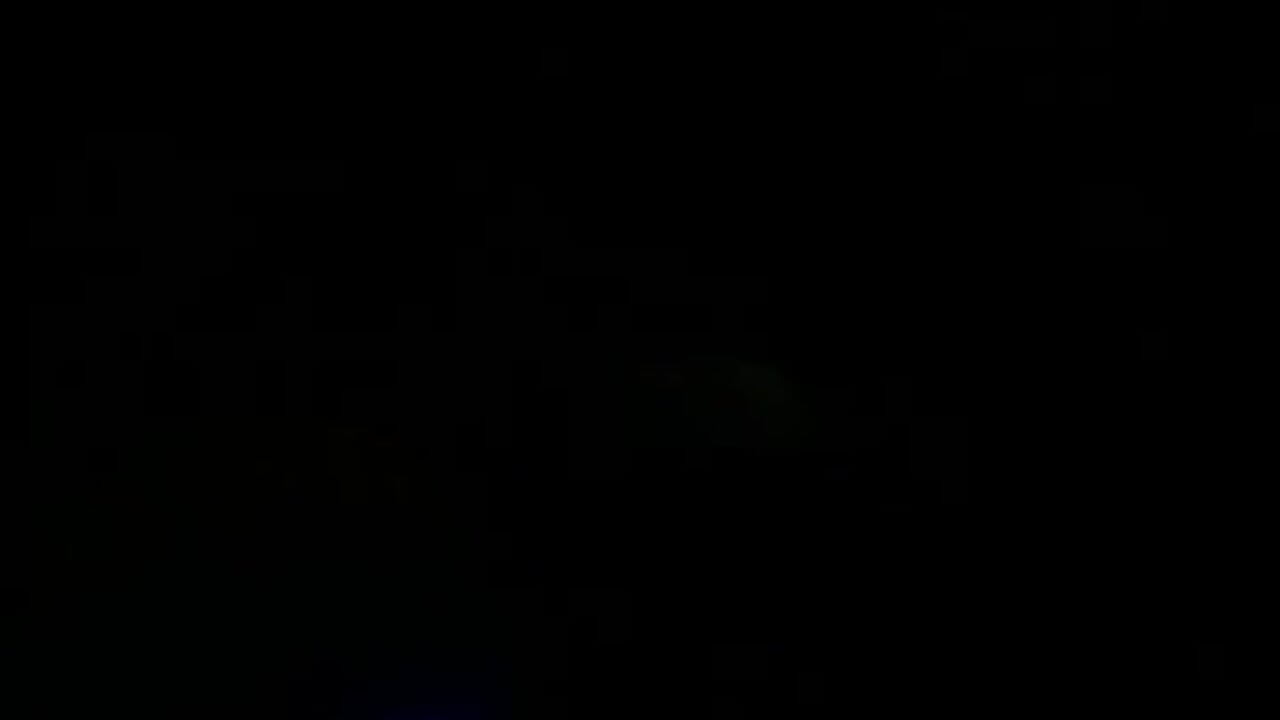 [31 Jul 22:46] Public Show - video by Petuttini cam model