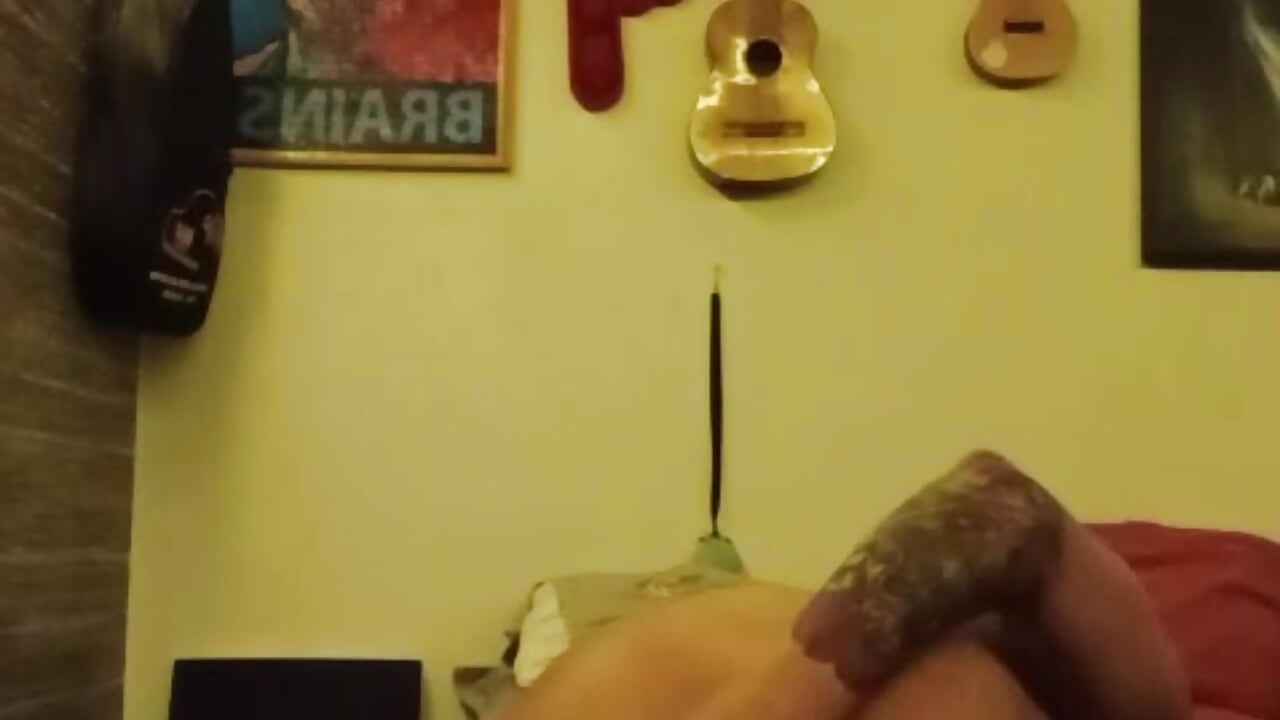 Abriéndome el culo 🥺 - video od modelky/modela fuuckalexxx