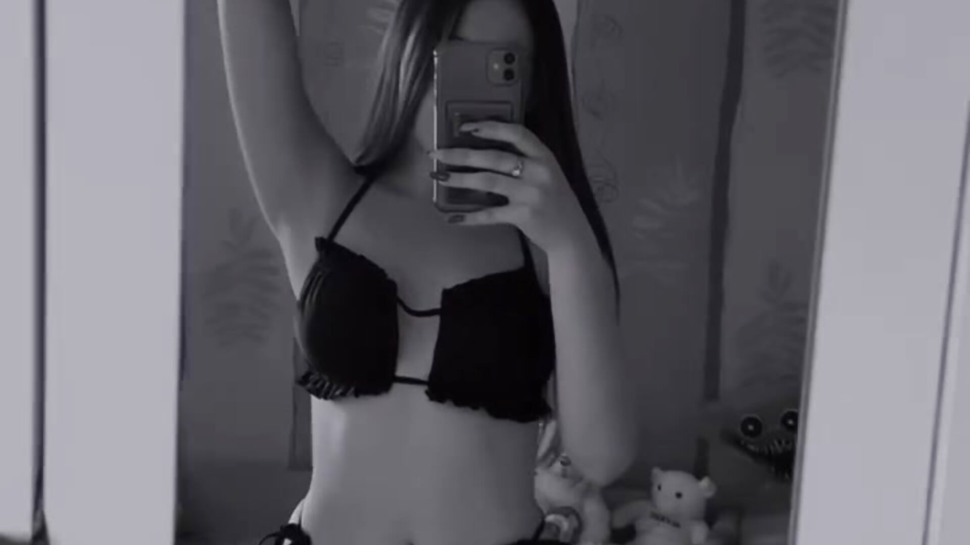Underwear - clip cu EsmeraldaGerardo model videochat