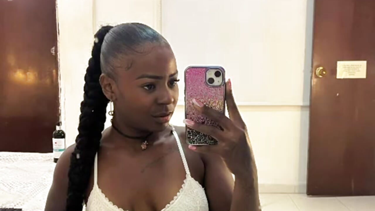 GOOD MORNING－カメラキャストのtyraparkerの動画