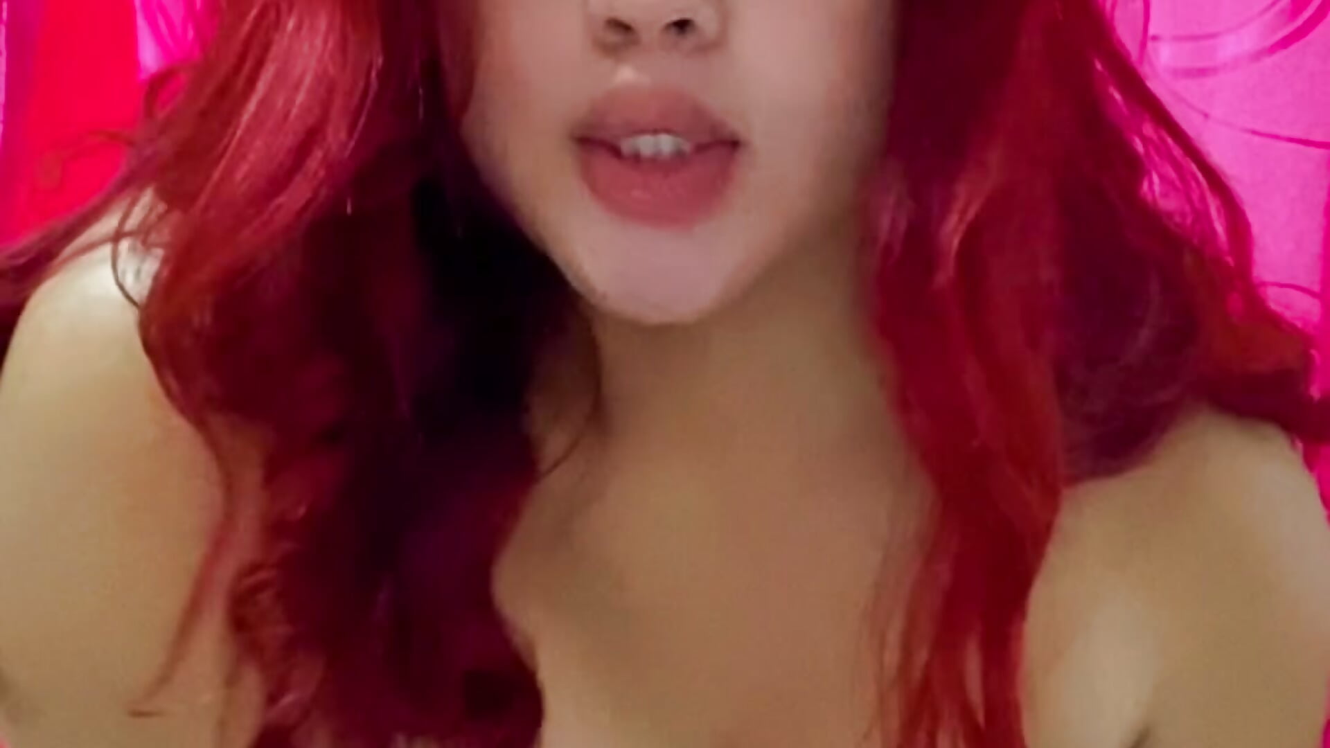 Welcome to my room dear ❤️✨ – video modela na kameri Auravega_