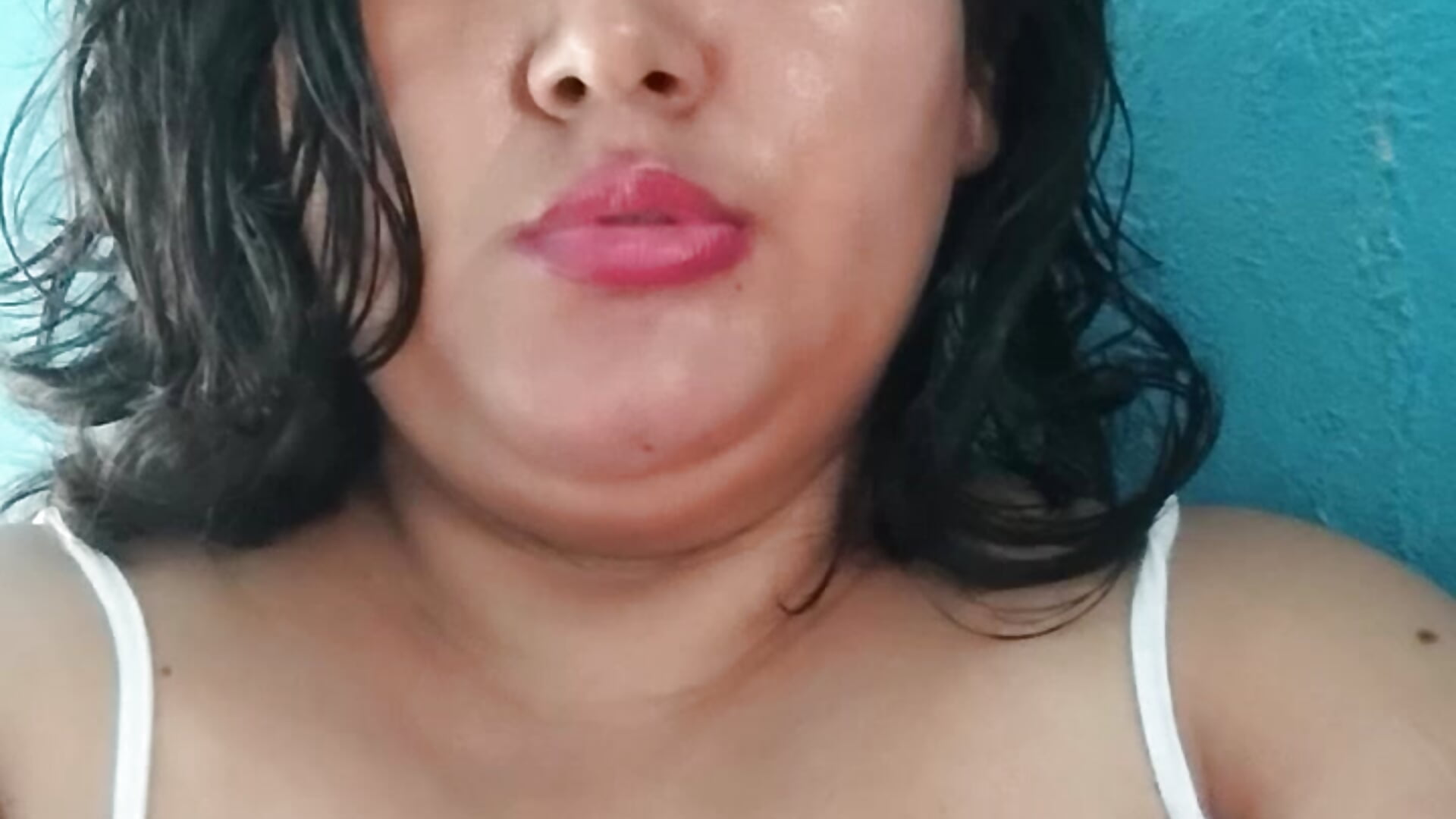 1000513901 – video od webkamerové modelky DiosaGuatemalteca