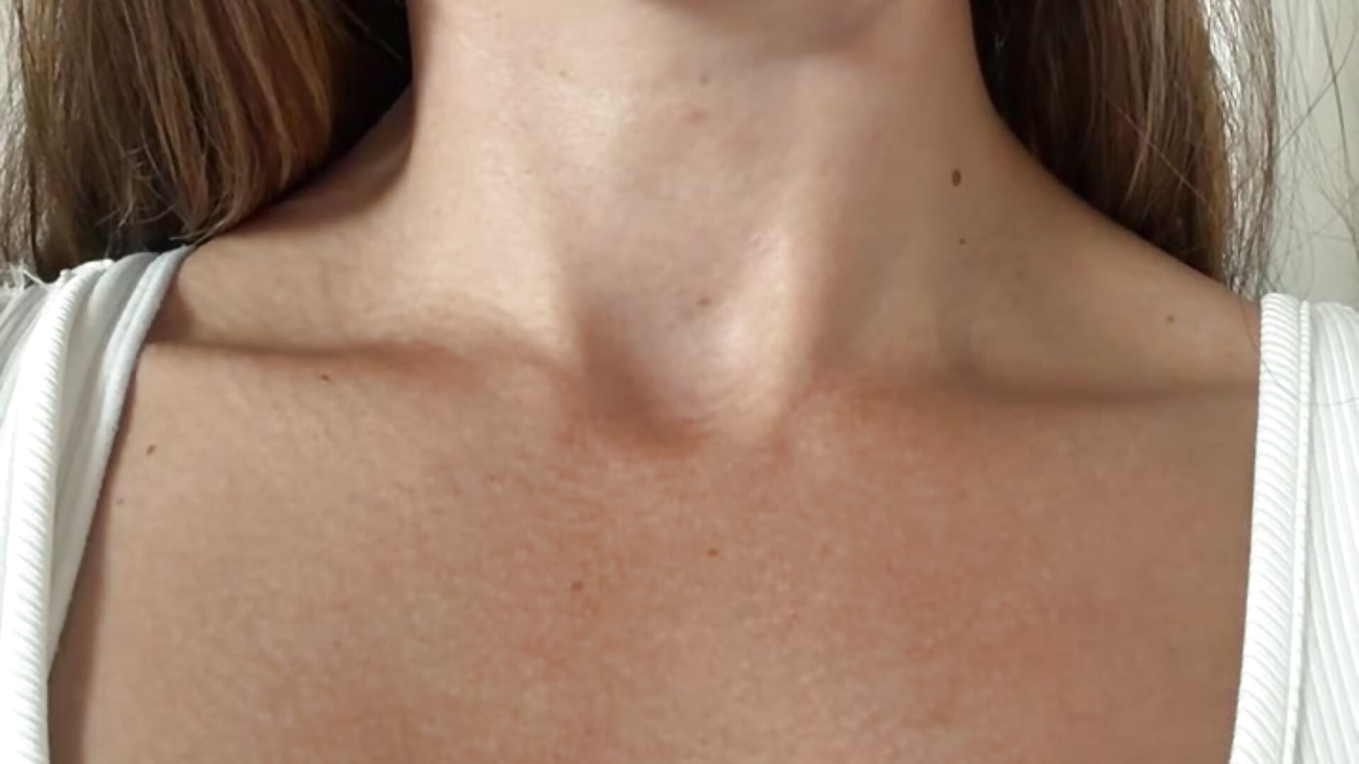 Xxx - فيديو من X-Brunette_Barbie-X موديل الكام