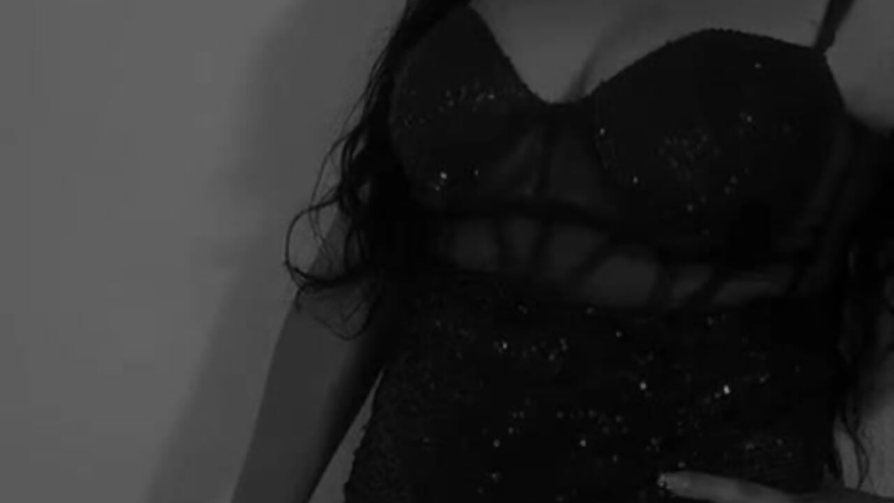 here my love🌸❤️ - video by Holly_1Rosse