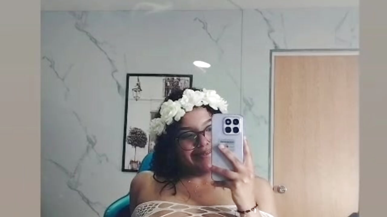 HEYYY – video modela na kameri Afroditaa_19