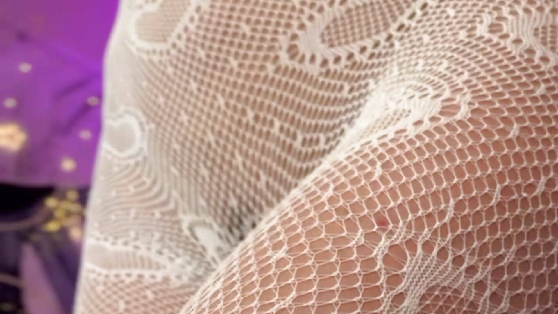 the white pantyhose