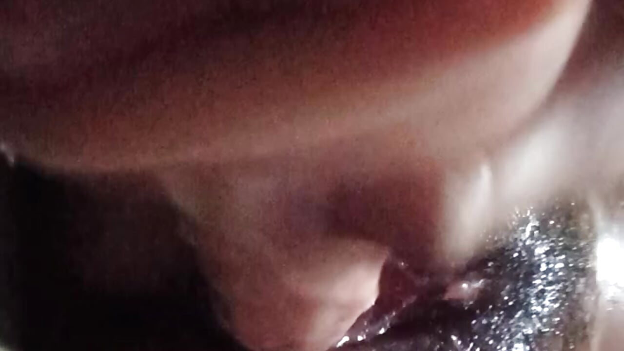 Masturbándome  en el baño - 視頻由 Mali-CeMuse 主播提供