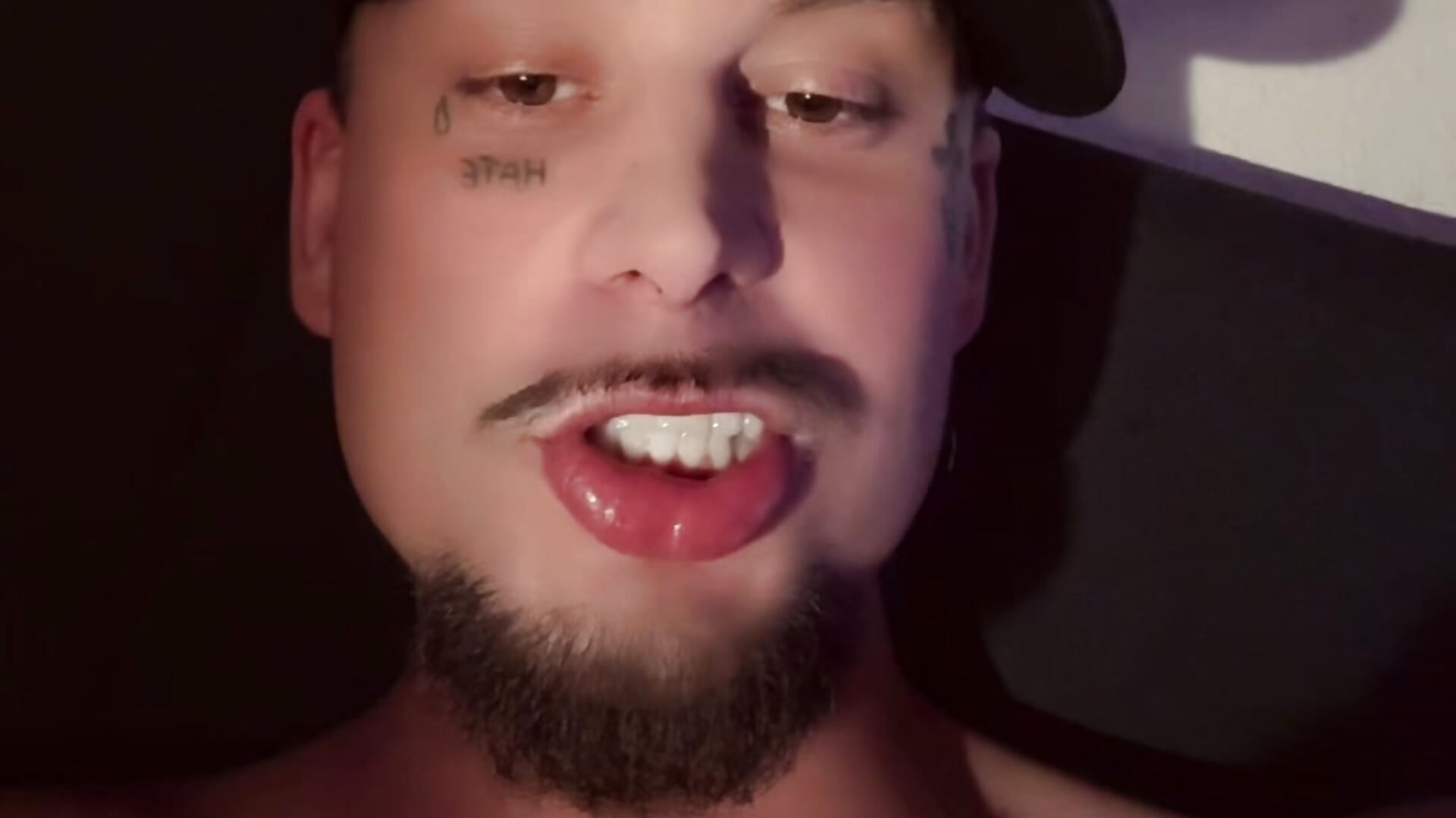 Ich kenne kein Tabu 💦🍆👀 - відео від вебкаммоделі Robby-blow
