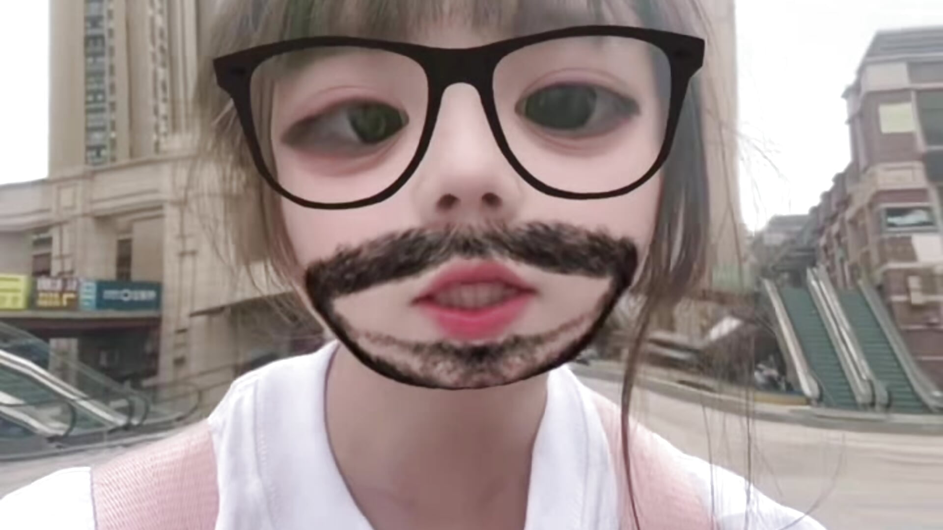 小淘气 - video by HSU8HSU cam model
