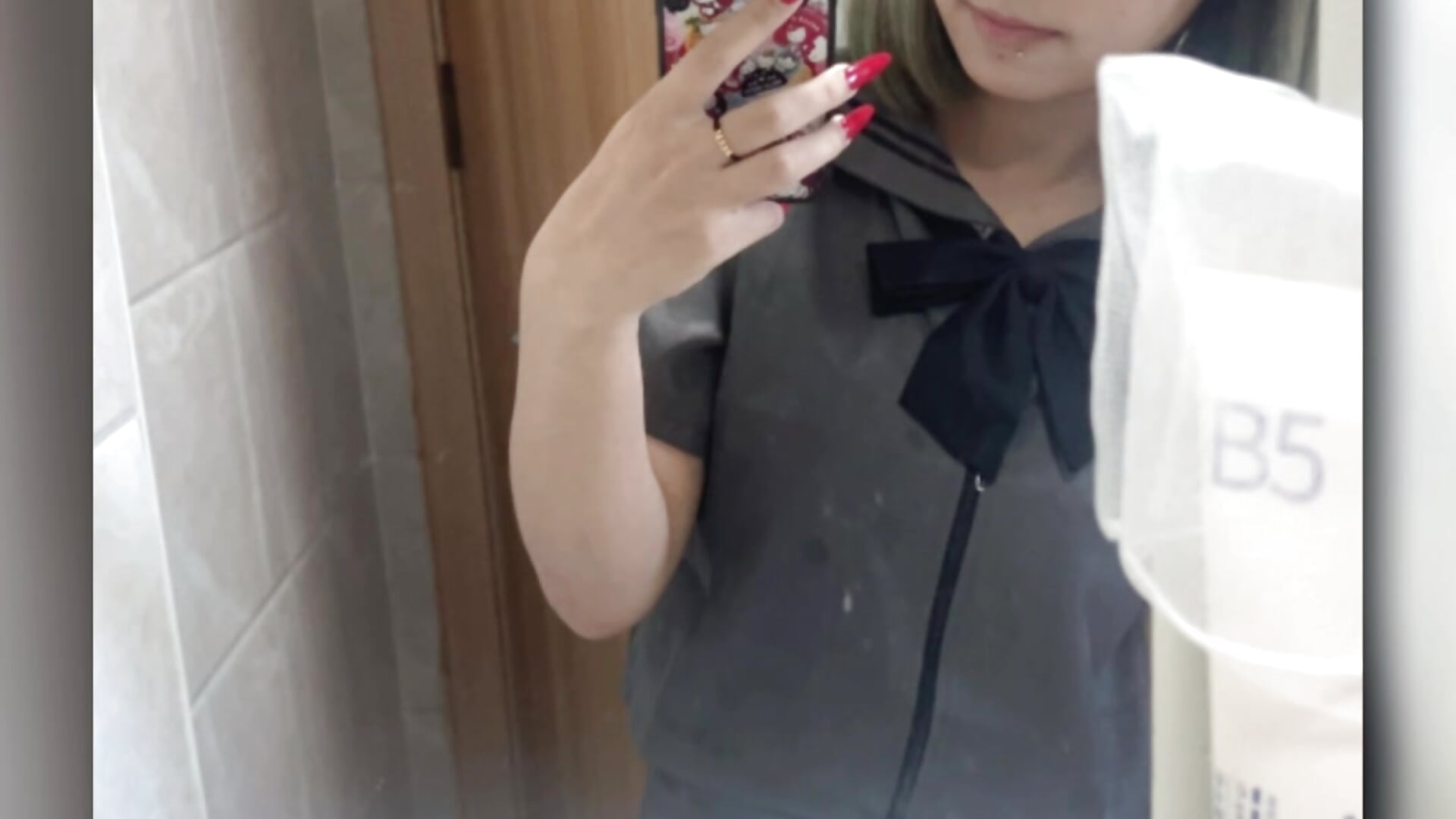 mmexport1786879865303 - video by HSU8HSU cam model