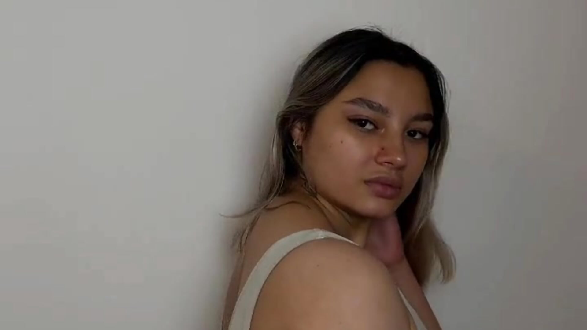 just me - video by MoriahLuckadoo